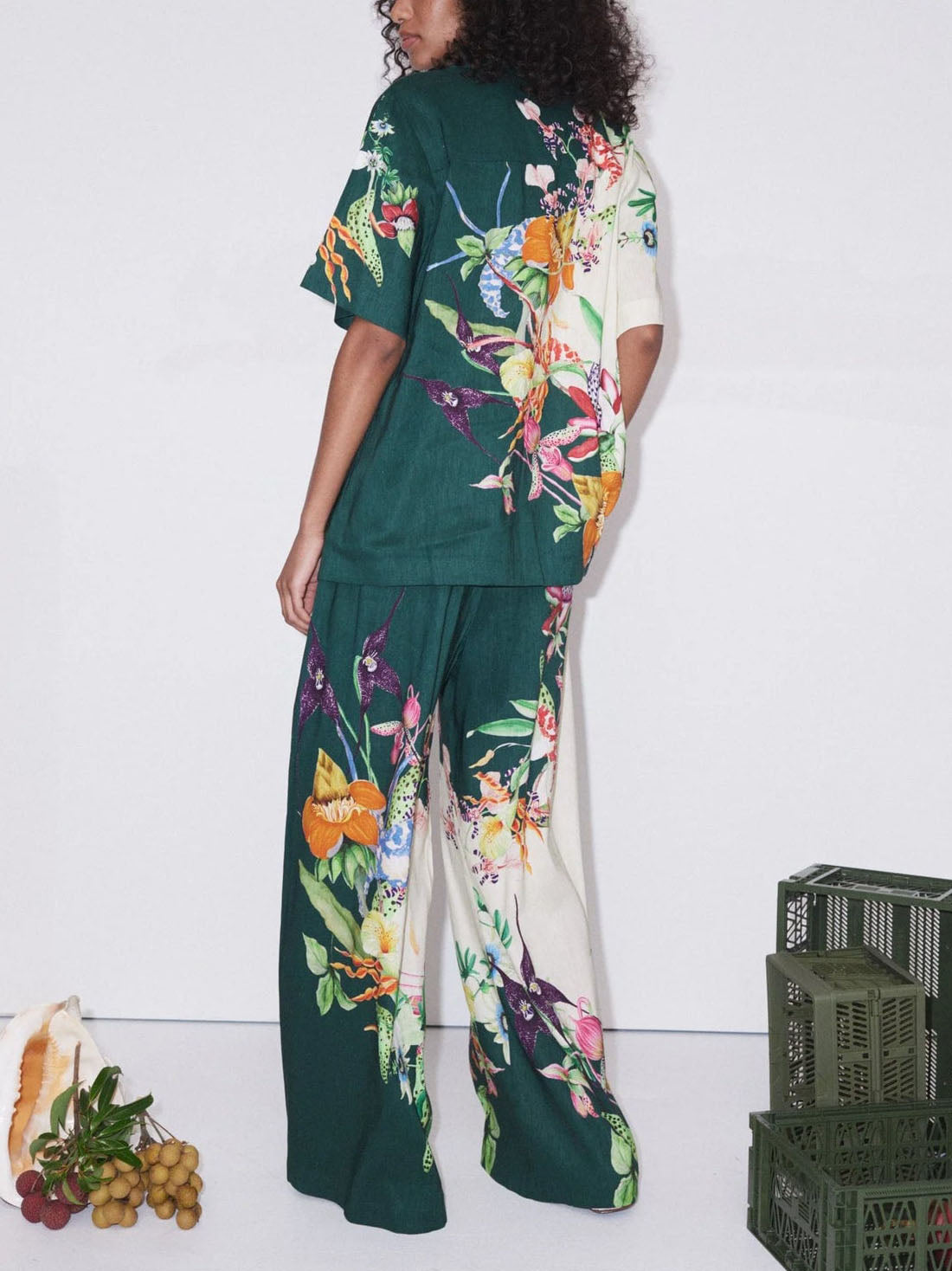Unique Positioning Vintage Print Loose Shirt