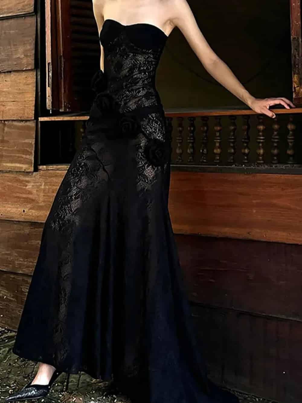3D Flower Decor Lace Fishtail Hem See Through Strapless Maxi Dress