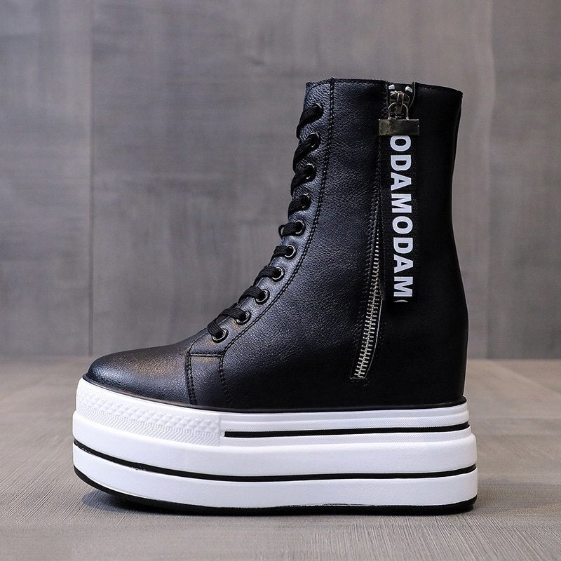 Moda Women's Zip Platform Ankle Boots