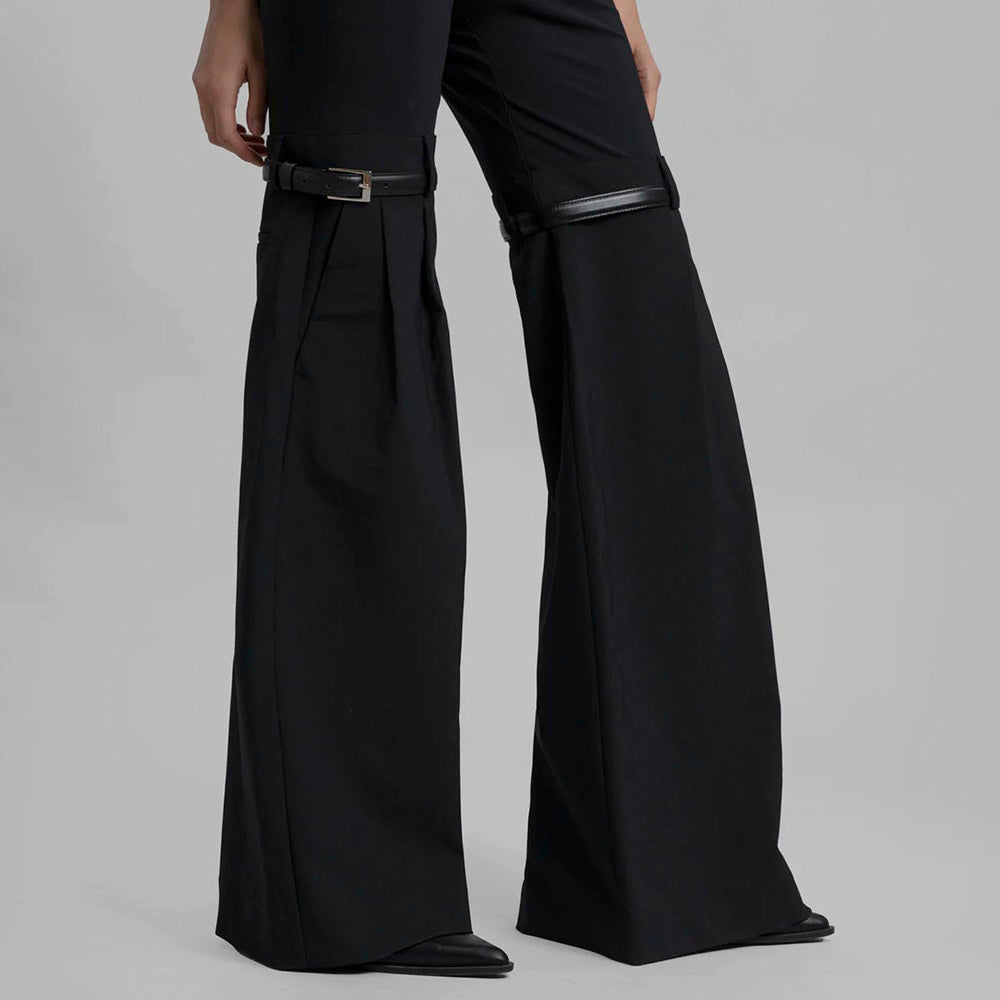 RIO KNEES WAIST FLARED BLACK PANTS
