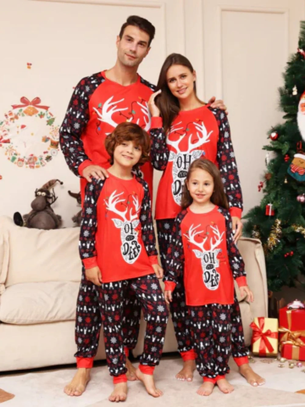 Red Christmas Snow Deer Fmalily Matching Pajamas Sets (with Pet's dog clothes)