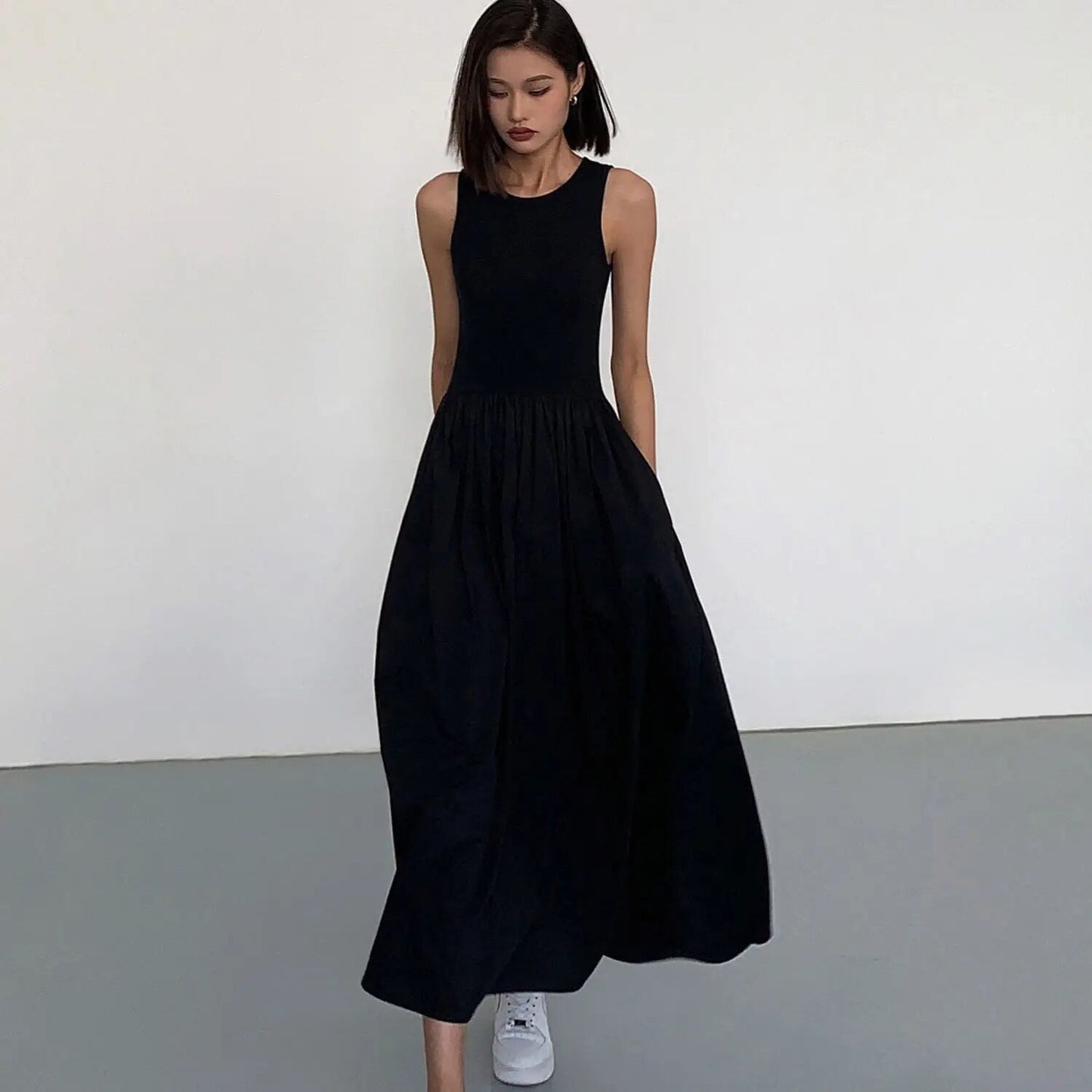 ALENA SLEEVELESS PUFF DRESS