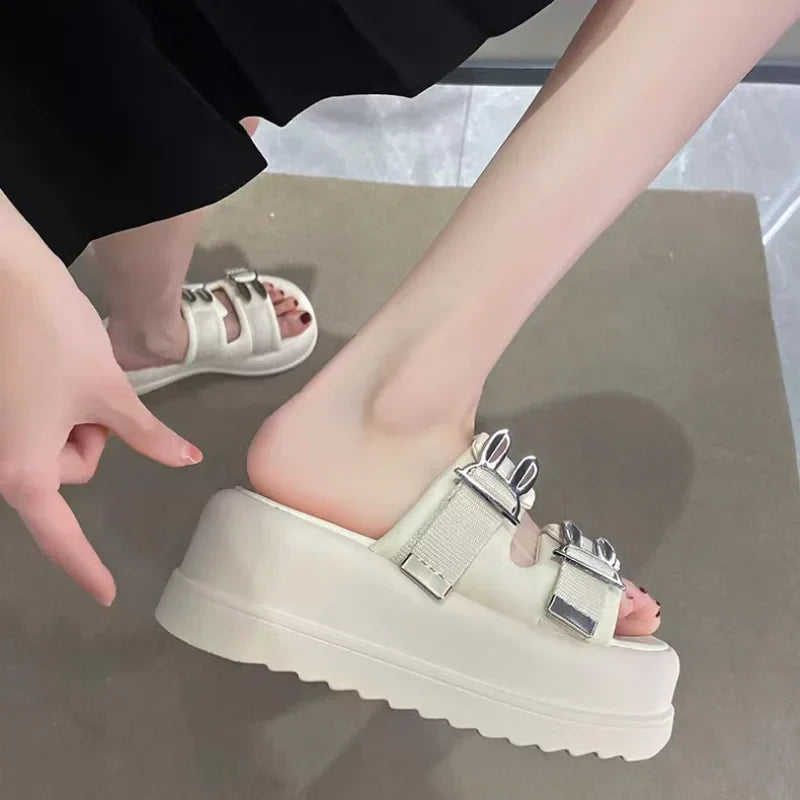 Platform Beach Slides: Women's Summer Style