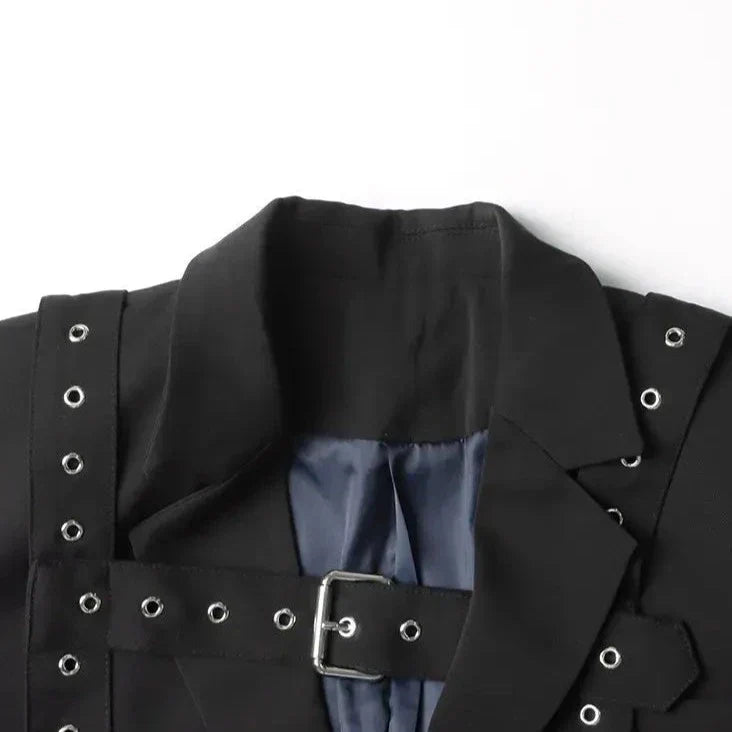 BLACK STRAPPY BELTED BLAZER