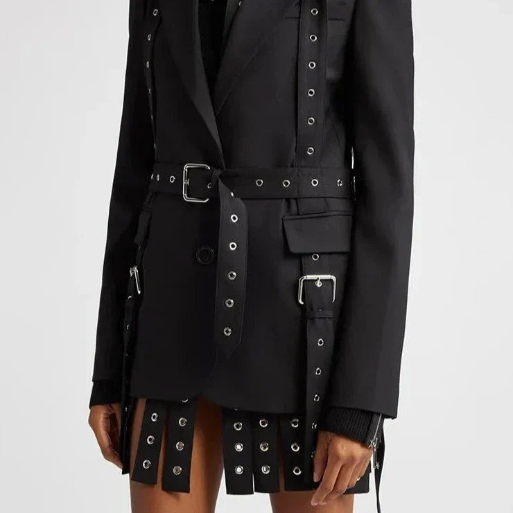 BLACK STRAPPY BELTED BLAZER