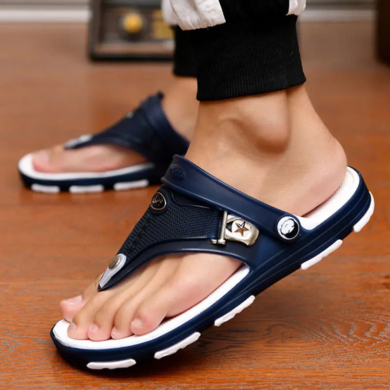 Summer Sandals: Outdoor Beach Indoor Durable Anti-Slip Peep Toe Men's