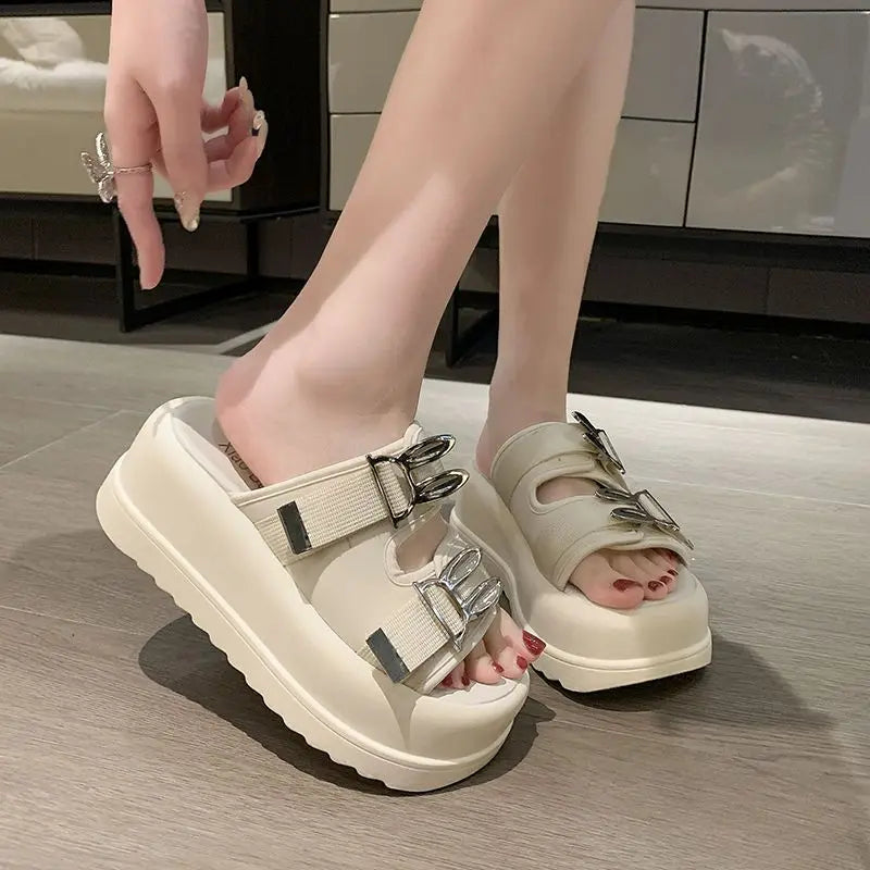 Platform Beach Slides: Women's Summer Style