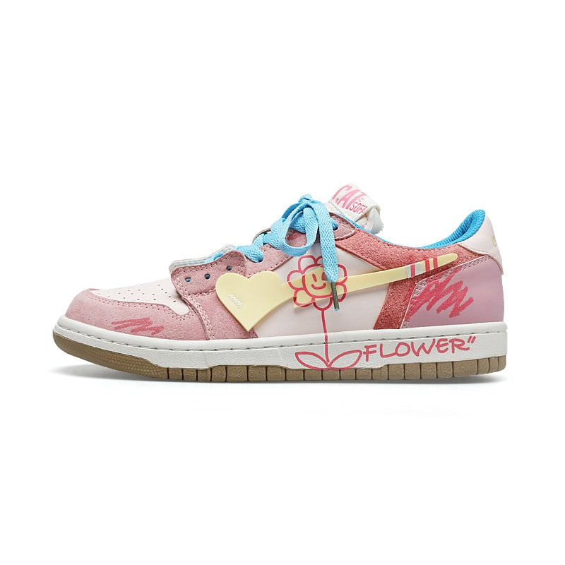 Low-top Graffiti Sneakers for Women