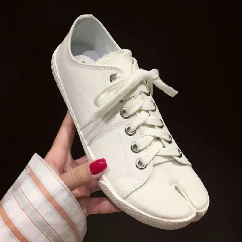 Tabi Sneakers: Splashing Ink Canvas - Women's Split Toe Shoes