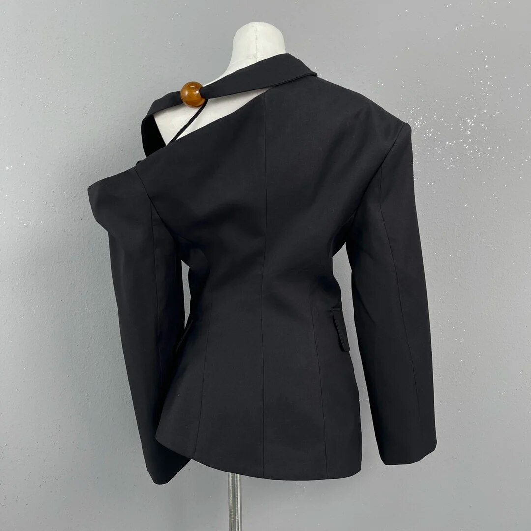 ALYNA ONE SHOULDER BLAZER with BALL