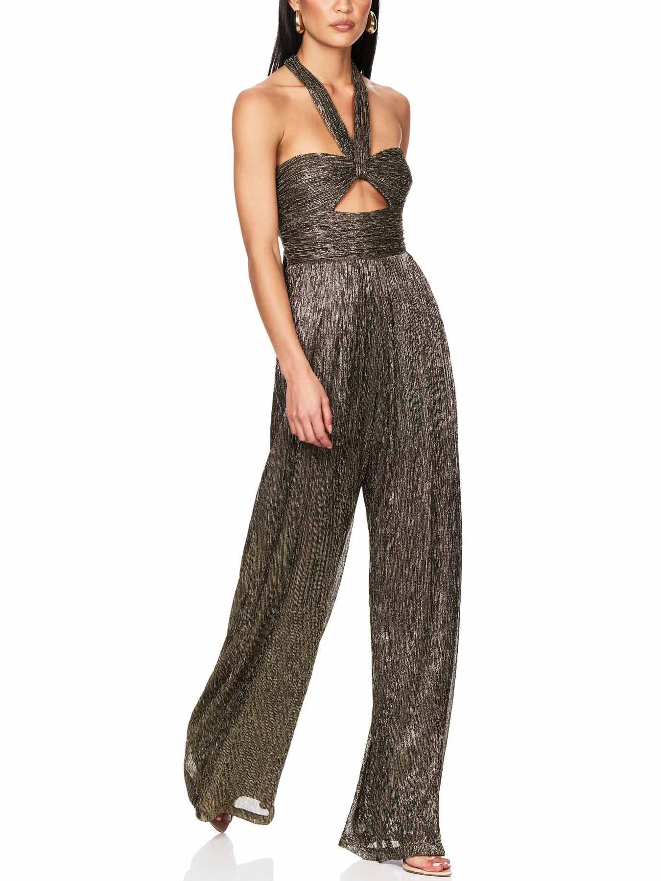 Elegant Halterneck Pleated Jumpsuit
