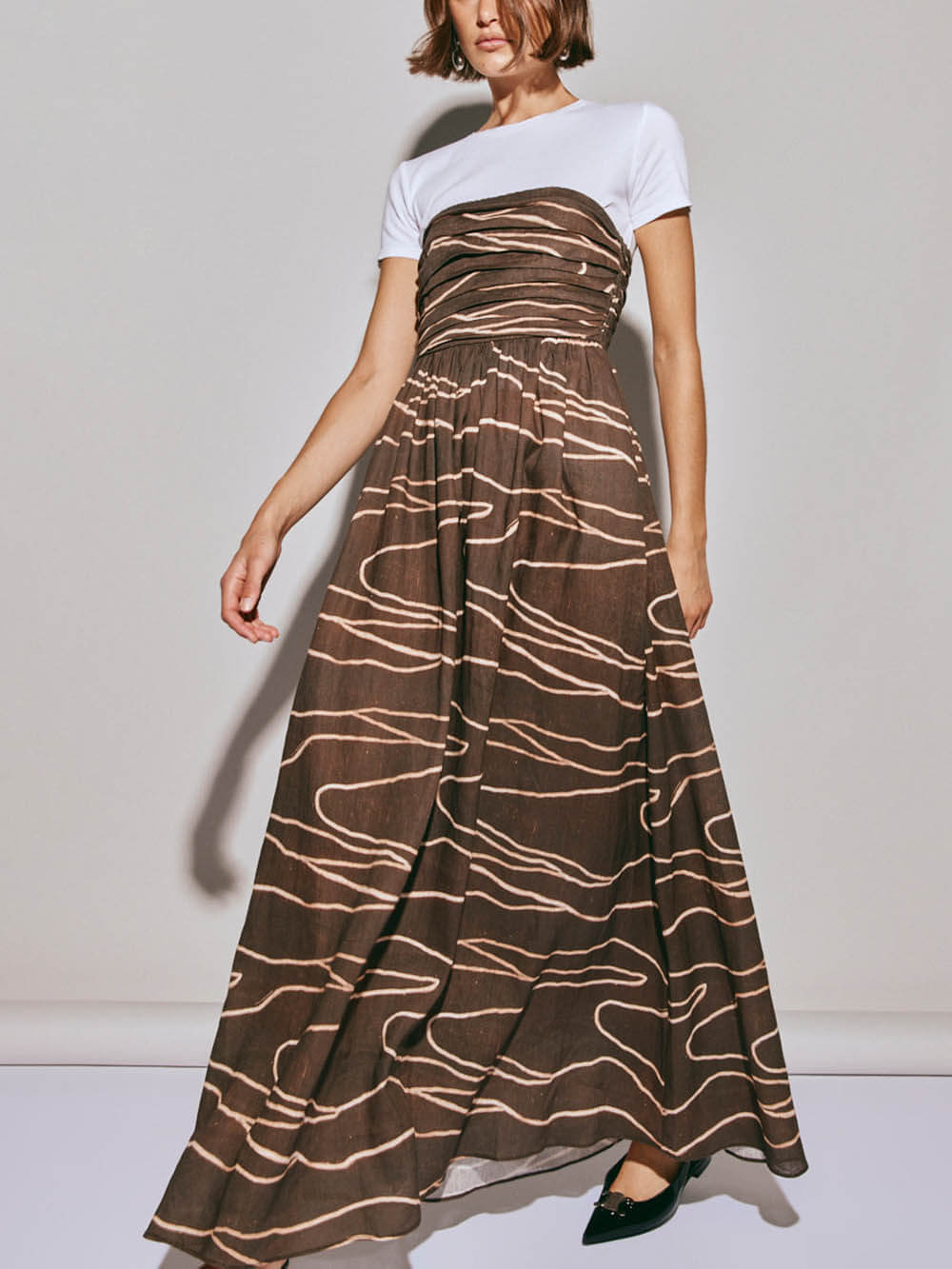 Unique Wave Print Tube Top Midi Dress