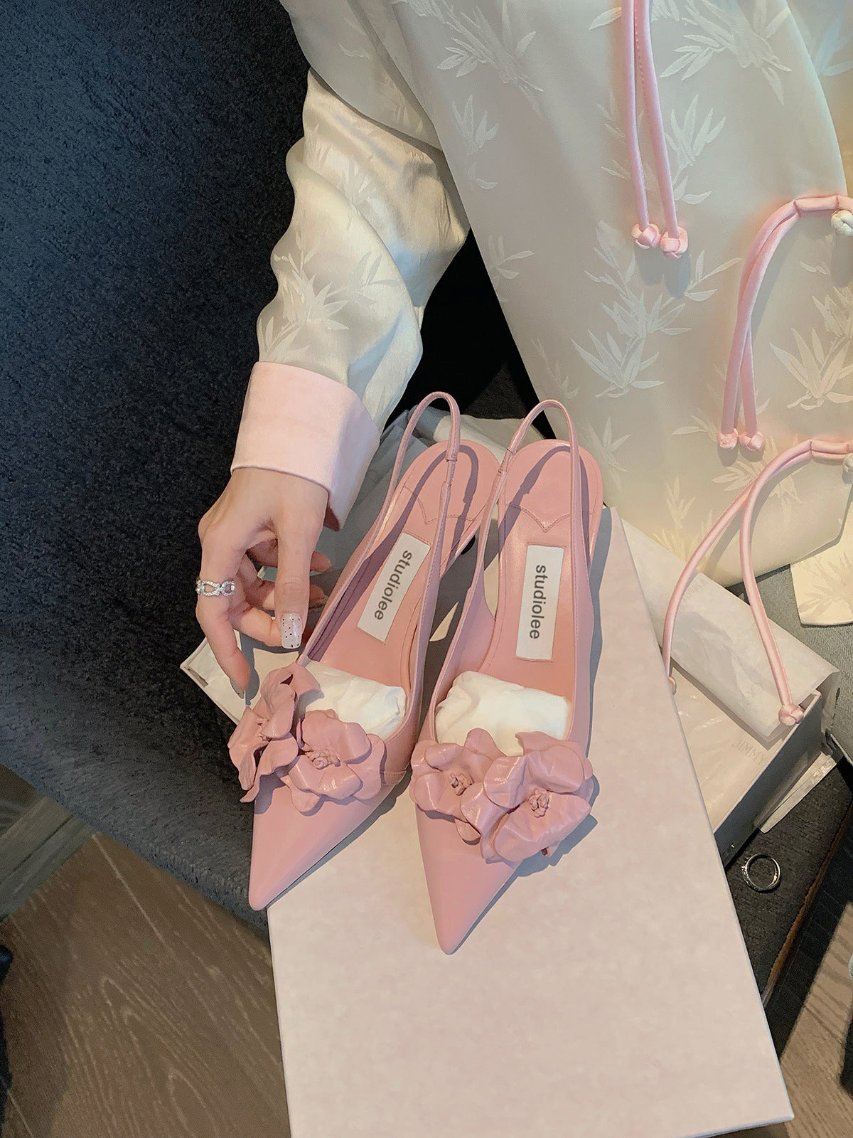 Silk White Flower  Stiletto Sandals