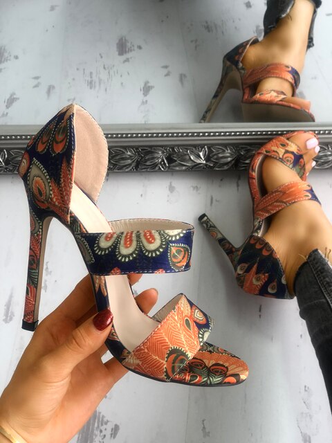 Closed Toe Sandal